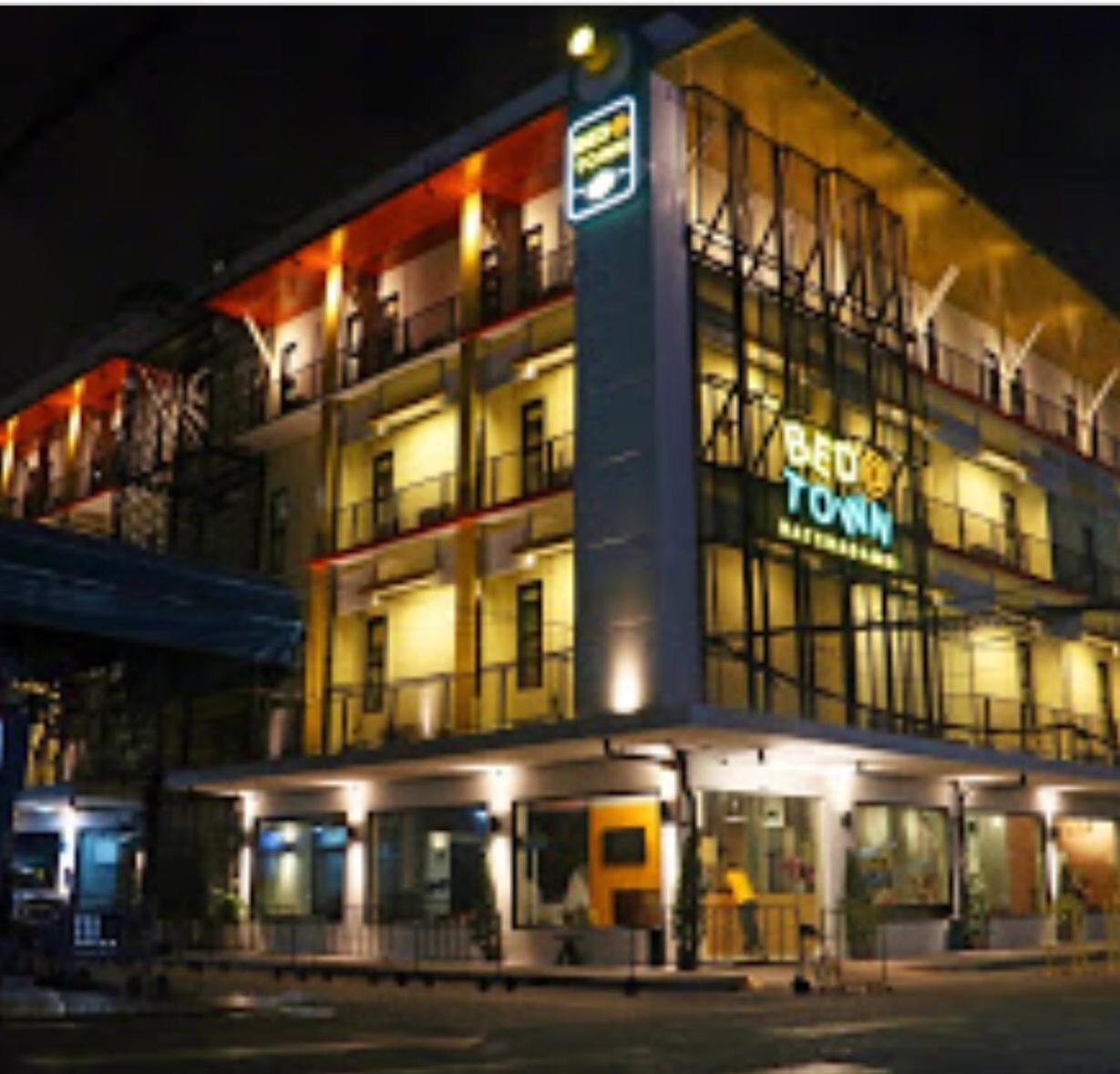 Bed@Town Hostel Bangkok Exterior photo